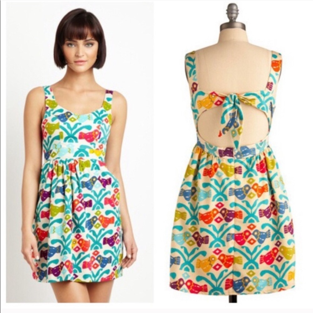 Judith March dress